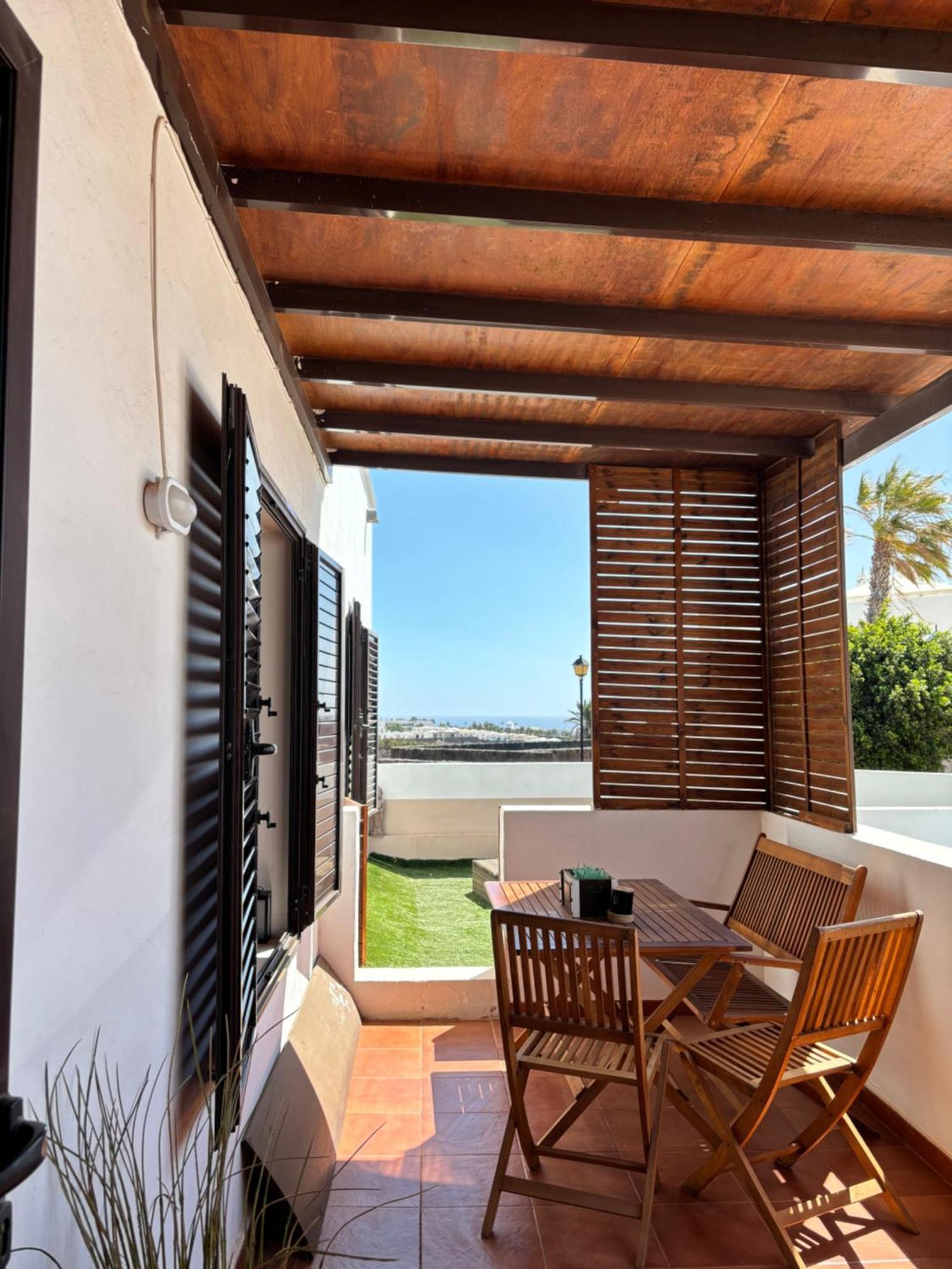 Casa Amplia Y Moderna De 3 Habitaciones En Complejo Con Piscina Costa Teguise Eksteriør billede