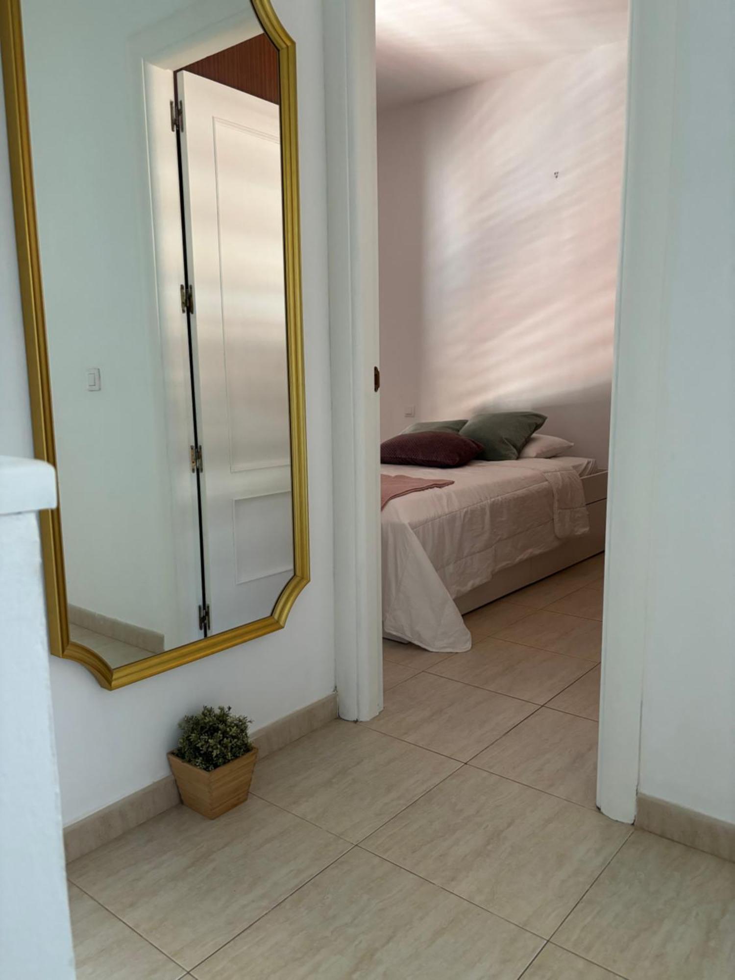 Casa Amplia Y Moderna De 3 Habitaciones En Complejo Con Piscina Costa Teguise Eksteriør billede